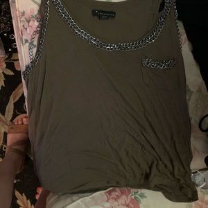 Twentyone army green tank top with chains